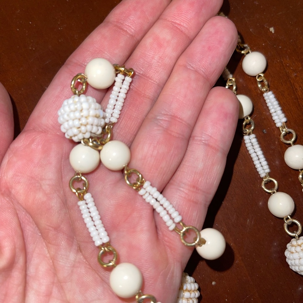Long Pearl Beaded Necklace - Picture 2 of 9
